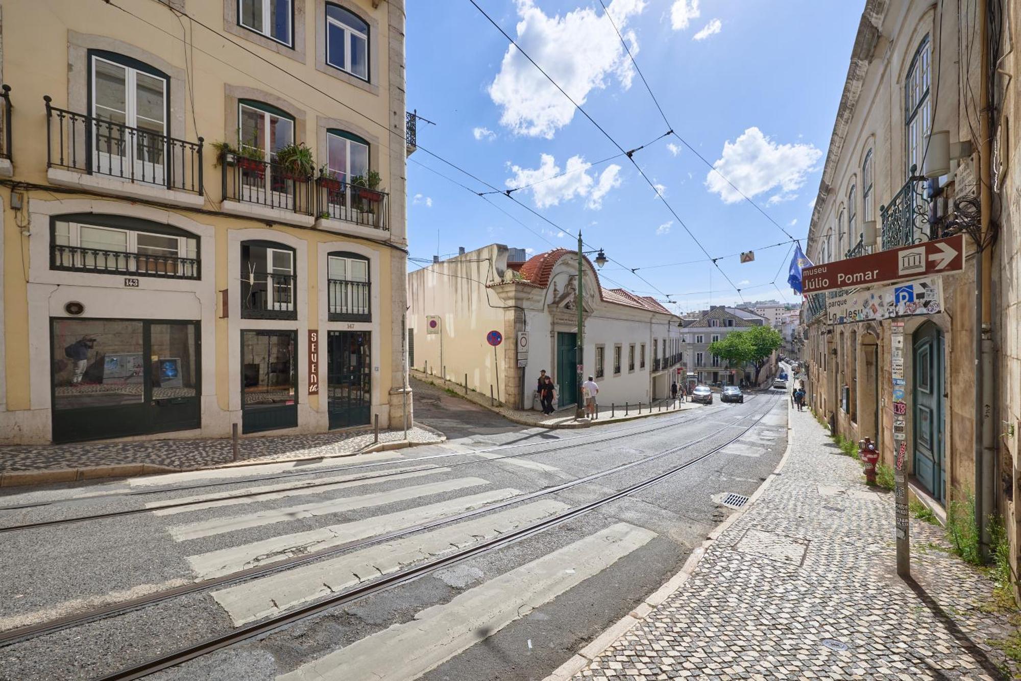 Casa Portuguesa Combro Apartment Lisbon Exterior photo
